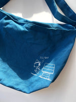 Load image into Gallery viewer, Snoopy Cross Body Sling Bag
